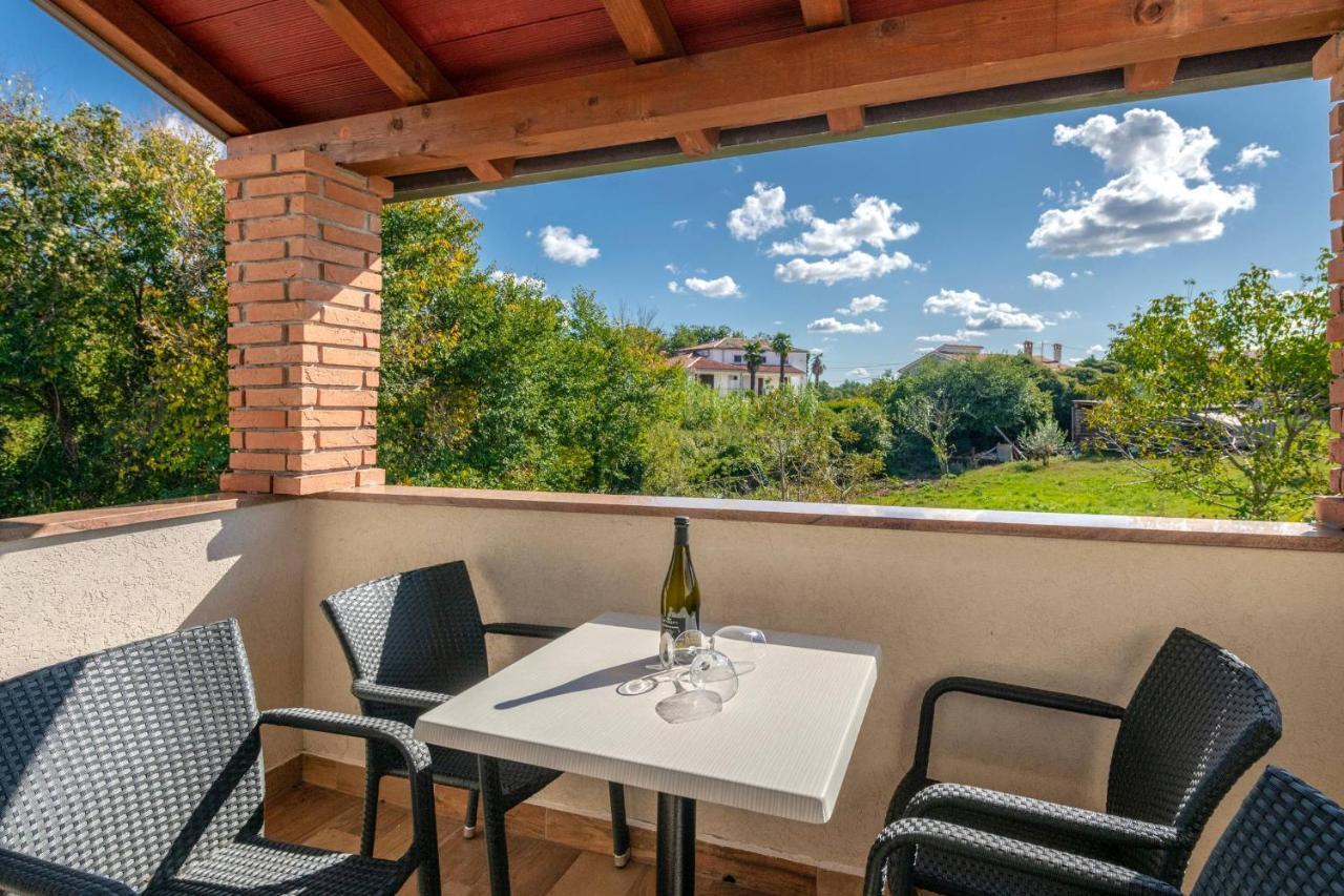 Apartmani Jana Porec Exterior photo